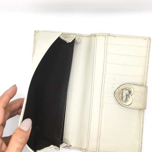 Gucci vintage authentic heart continental wallet Guccissima White - Picture 9 of 14
